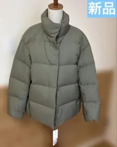 UNIQLO新品 オリーブグリーン ダウンジャケット