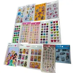 新品　ディズニー　プリンセス しんちゃん　シールセット　シール帳