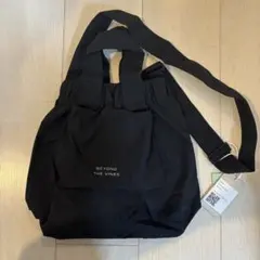 BEYOND THE VINES XS ブラックショルダーバッグ
