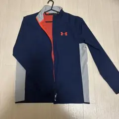 アンダーアーマー　パーカー