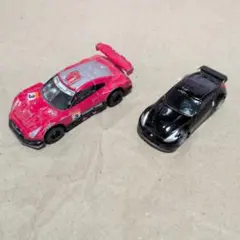 トミカ 日産 GT-R レーシング ＆ ブラック ミニカー 2台セット