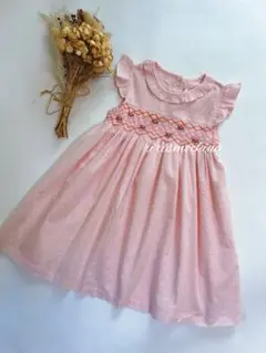 新品　ピンク　スモッキング　ワンピース　組曲　べべ　ファミリア　好き
