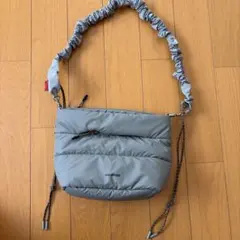 Topologie パファー ショルダーバッグ カーキ** - メルカリ