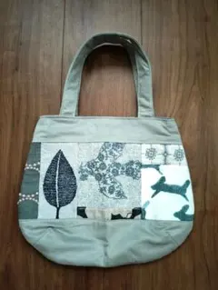 ミナペルホネン　ハンドメイドトートバッグ(グレー系)