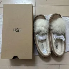 UGG 「Dakota Shearling Braid」モカシン 正規品 - メルカリ