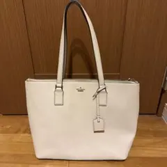 ケイトスペード　トートバッグ　ベージュ