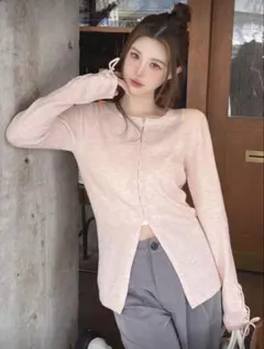 ピンク　カーディガン