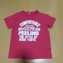 赤のプリントTシャツ