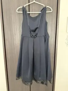 美品パーティードレス　お呼ばれ　ネイビー