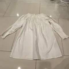 美品Forever21オフショルダー ブラウス ホワイト