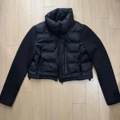 ZARA コントラストパフジャケット ダウンジャケット　ブラックのサムネイル