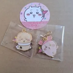 ちいかわパークメタルチャーム　古本屋　ラッコ