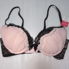 三恵　サンケイ　レース＆リボン付き！ブラジャー★Ｄ70のサムネイル