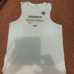 lululemon 水色 タンクトップ