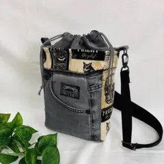デニムリメイク　巾着ショルダーバック　スクエア　ハンドメイド　ペットボトル