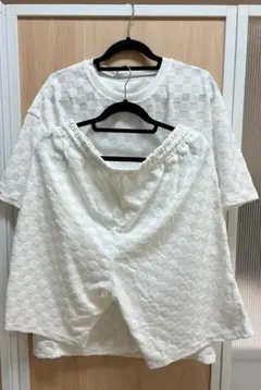 Item thumbnail for item 6cb6309a-fe4e-4864-86e3-89c7e53e8bd9