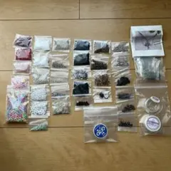 ビーズ、パーツ他32点