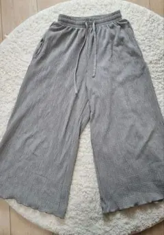 【130cm】グレー ストライプ ワイドパンツ