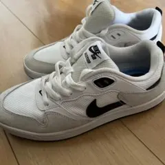 nike sb スニーカー