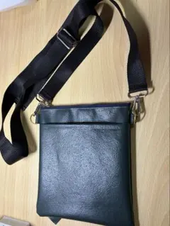 ハンドメイド サコッシュ スマホショルダー　緑　深緑　推し活