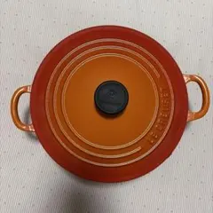 LE CREUSET ココット・ロンド 両手鍋 オレンジ 22cmのサムネイル