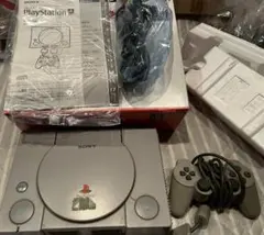 SONY PlayStation 本体　箱付き　説明書付き　コントローラー付