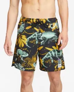 Ｓ 新品 ナイキ ショートパンツ メンズウーブンショーツ カメレオン 短パン 柄