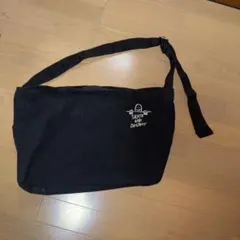 THRASHERショルダーバッグ ブラックのサムネイル
