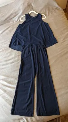 Item thumbnail for item 1116738d-8de3-49ae-b2ed-2e3d2140a083