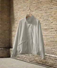 テック ナイロンジャケット