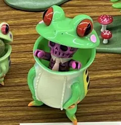 ウツボカエル　クリームソーダ　スカルチュラ　未開封 スカルチュラ ウツボカエル クリームソーダ ソフビ - メルカリ