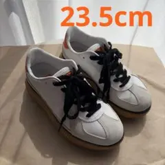 【最終値下げ】Onitsuka Tiger DELECITY 23.5cm