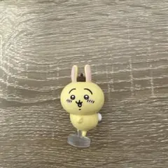ちいかわ　なりきりフィギュア　うさぎ