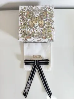 早い者勝ち！正規品　Christian Dior ディオール　リボン　バレッタのサムネイル
