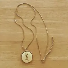 正規 美品】YVES SAINT LAURENT黒ロゴ刻印/ネックレスチェーン - メルカリ