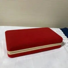 ビンテージ　ジユエリーボックス　宝石入れ　レトロベロア　赤