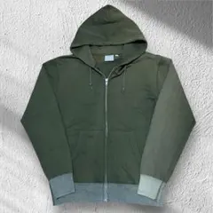 Item thumbnail for item 06a825c8-c8a8-46c2-af63-369cb553b1e1