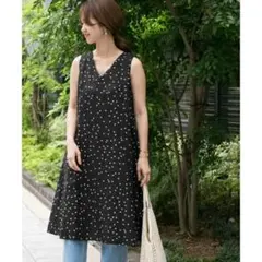 アーバンリサーチ ドアーズ/リネンドットVネックワンピース/ワンサイズ
