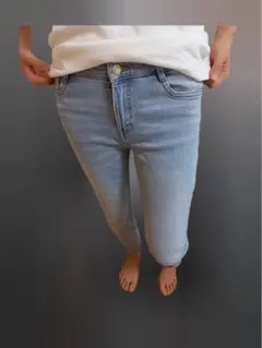 ♡ZARA☆ライトブルー スキニーデニム カットオフ