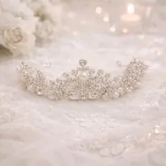【残りわずか】ティアラ　ブライダル　３点セットあり　クリスタル　パール　結婚式
