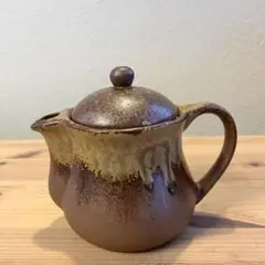 益子焼　陶器の急須/ティーポット（フィルター茶こし付き）