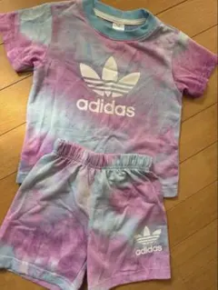 adidas キッズ セットアップ タイダイ柄