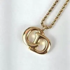 クリスチャンディオール ロゴ ツイスト ゴールド ネックレス 刻印ドイツ y2k