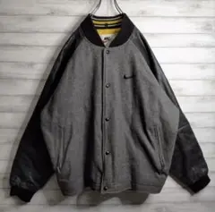 激レア NIKE スタジャン