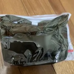 UNIQLO 非売品 ショルダーバッグ オリーブのサムネイル