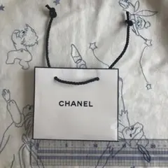 CHANEL ショップ袋 小型 ホワイト