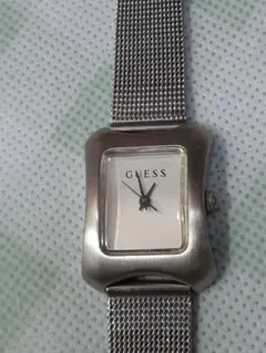 GUESS 腕時計 スクエアフェイス メッシュベルトのサムネイル