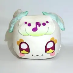 キミとアイドルプリキュア♪　めちゃもふぐっとぬいぐるみ　くつろぎプリルンのサムネイル