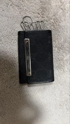 GUCCI ブラックナイロン キーケース