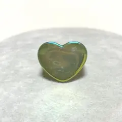 グリーンビッグハートオーロラカラーアクリルリング大きめラメ入り指輪AKG1